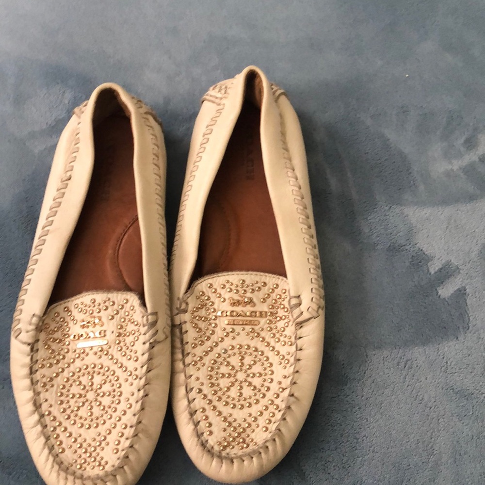 Beautiful coach slip ones
